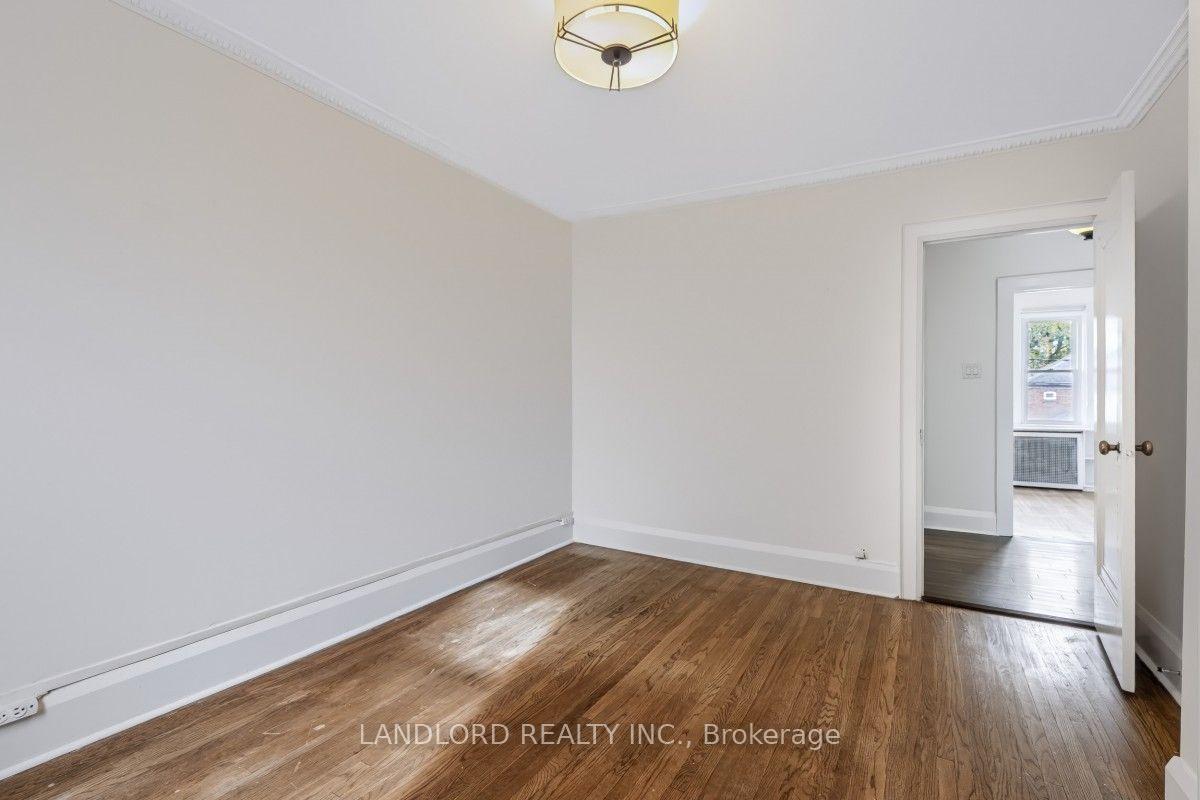 Photo 24 of 159 Lawrence Avenue W, Toronto, Lawrence Park South — HOMEH