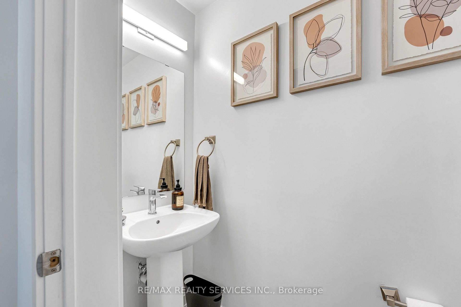 Photo 34 of Unit 35, 1121 Cooke Boulevard, Burlington, LaSalle — HOMEH