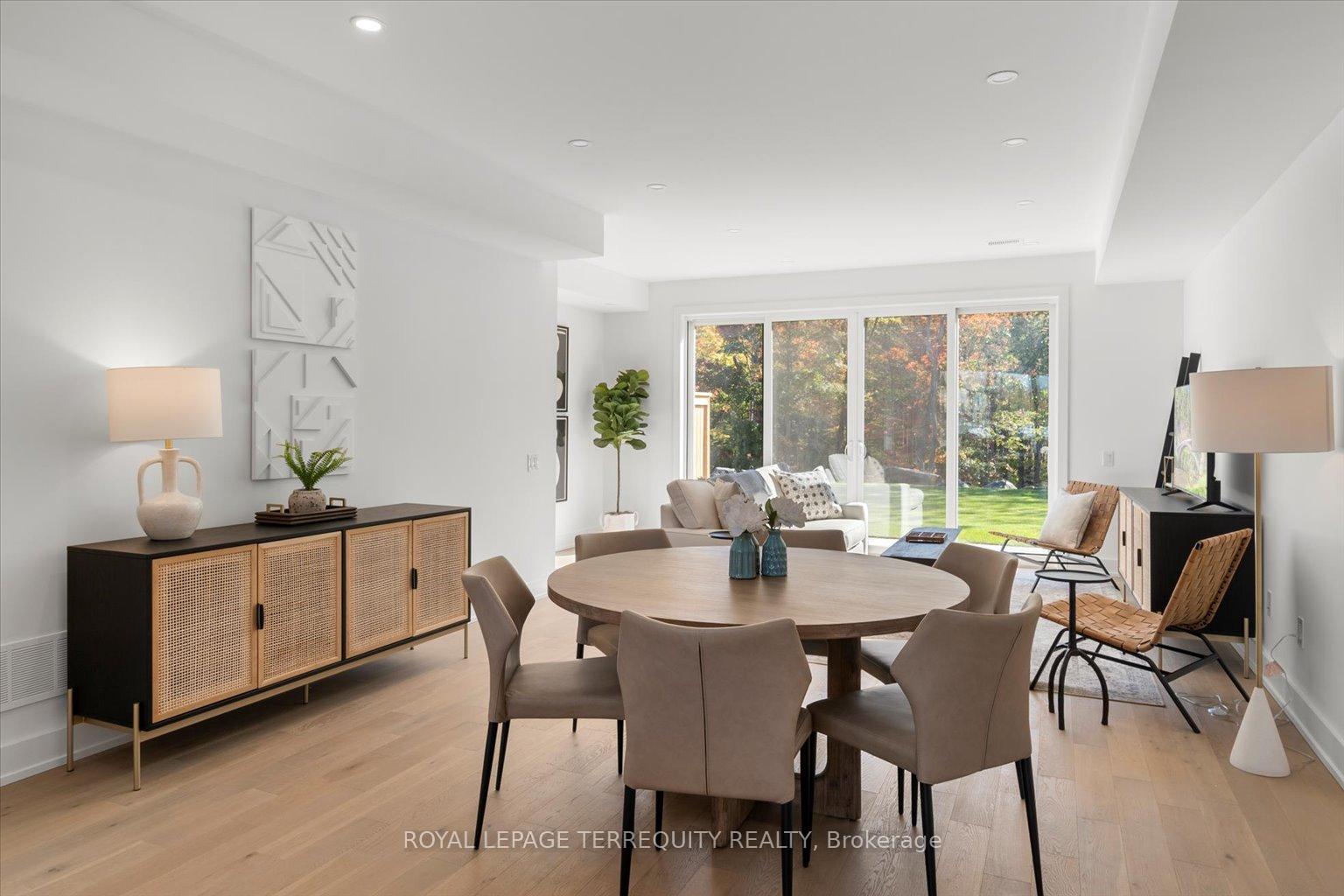 Photo 9 of 37 Rockmount Crescent, Gravenhurst, Muskoka (S) — HOMEH