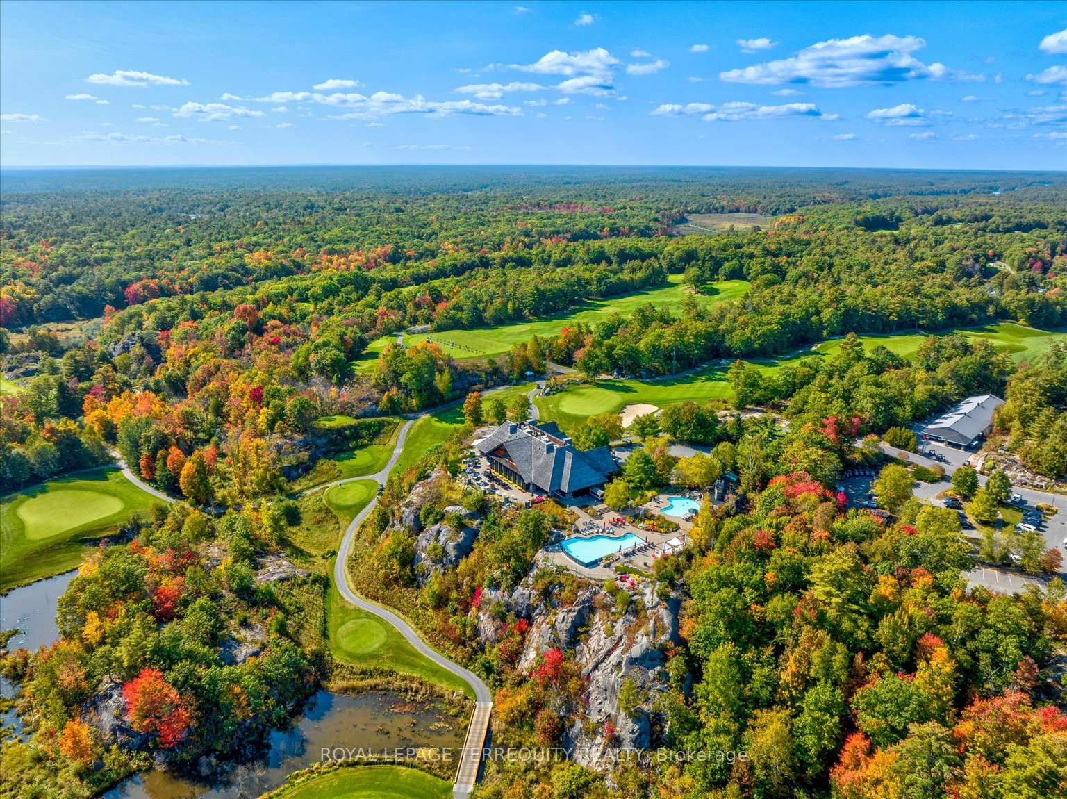 Photo 35 of 37 Rockmount Crescent, Gravenhurst, Muskoka (S) — HOMEH