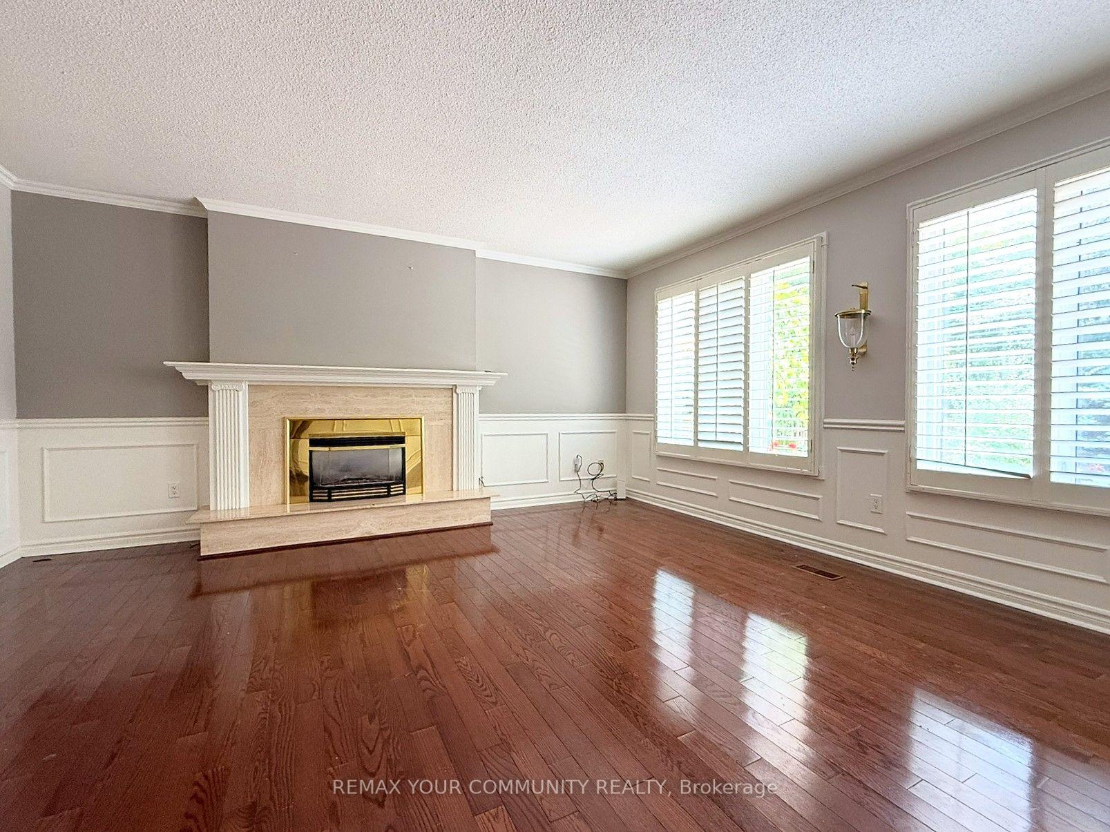 Photo 7 of 7 Crescentview Road, Richmond Hill, Bayview Hill — HOMEH