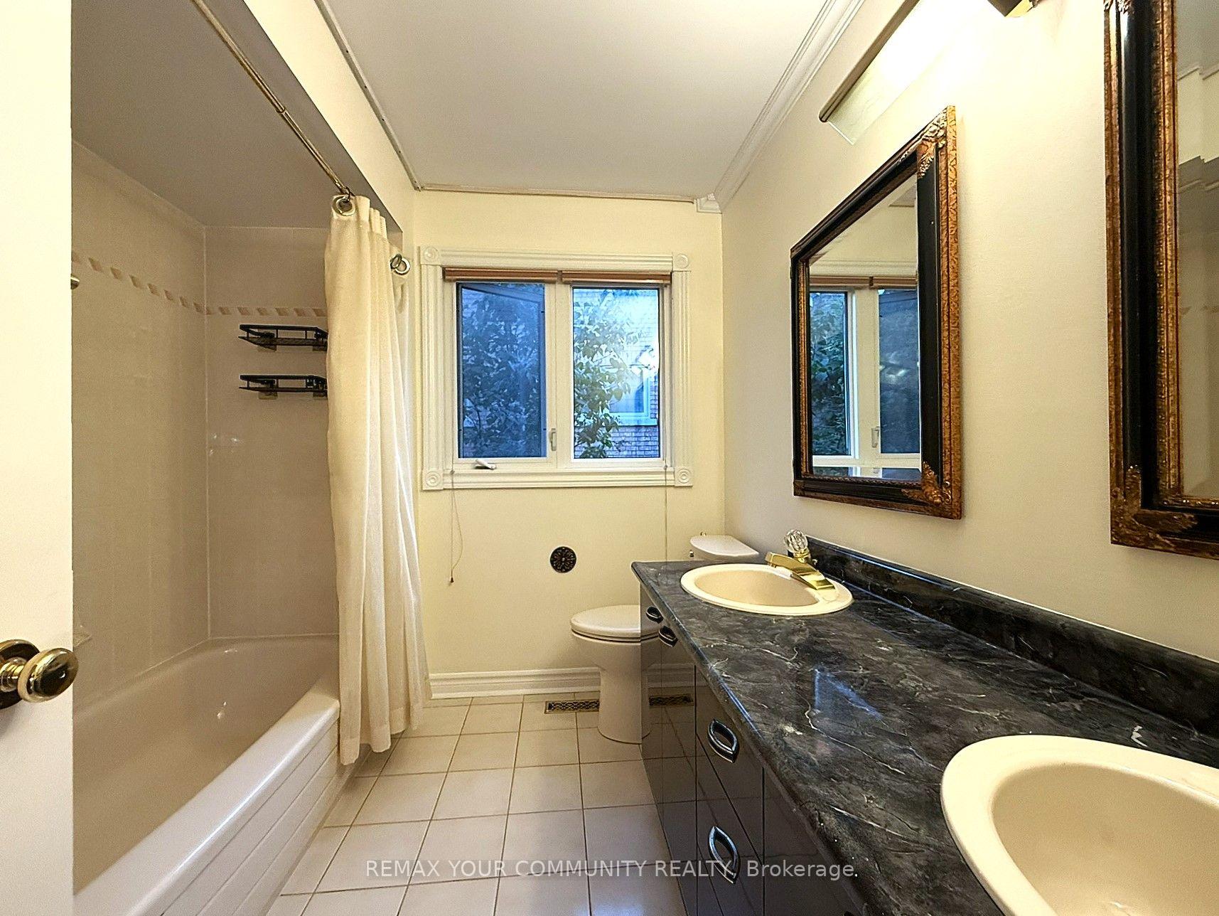 Photo 19 of 7 Crescentview Road, Richmond Hill, Bayview Hill — HOMEH