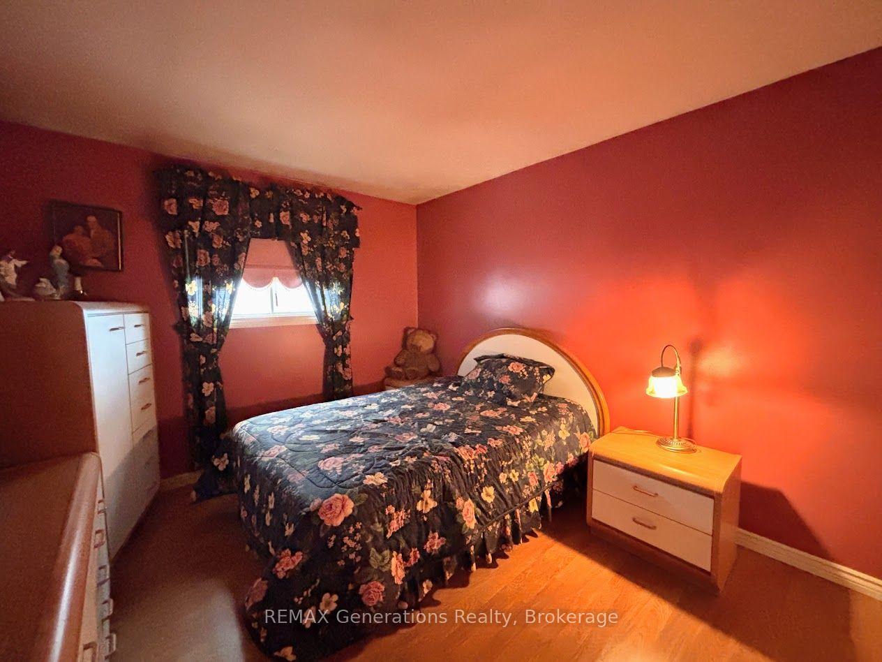 Photo 8 of 22 Moose Drive, Manitouwadge, TB-73 — HOMEH