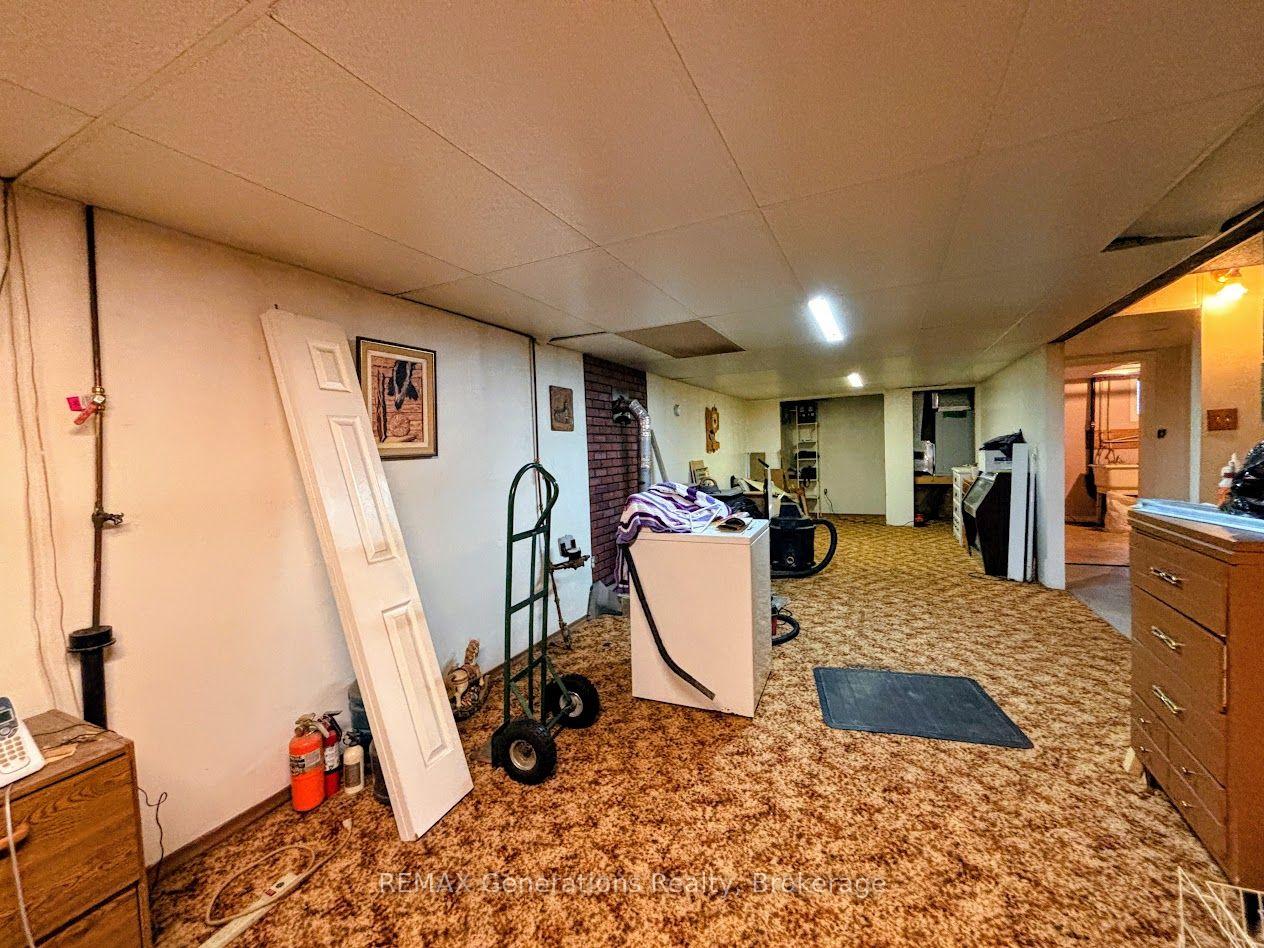 Photo 16 of 22 Moose Drive, Manitouwadge, TB-73 — HOMEH