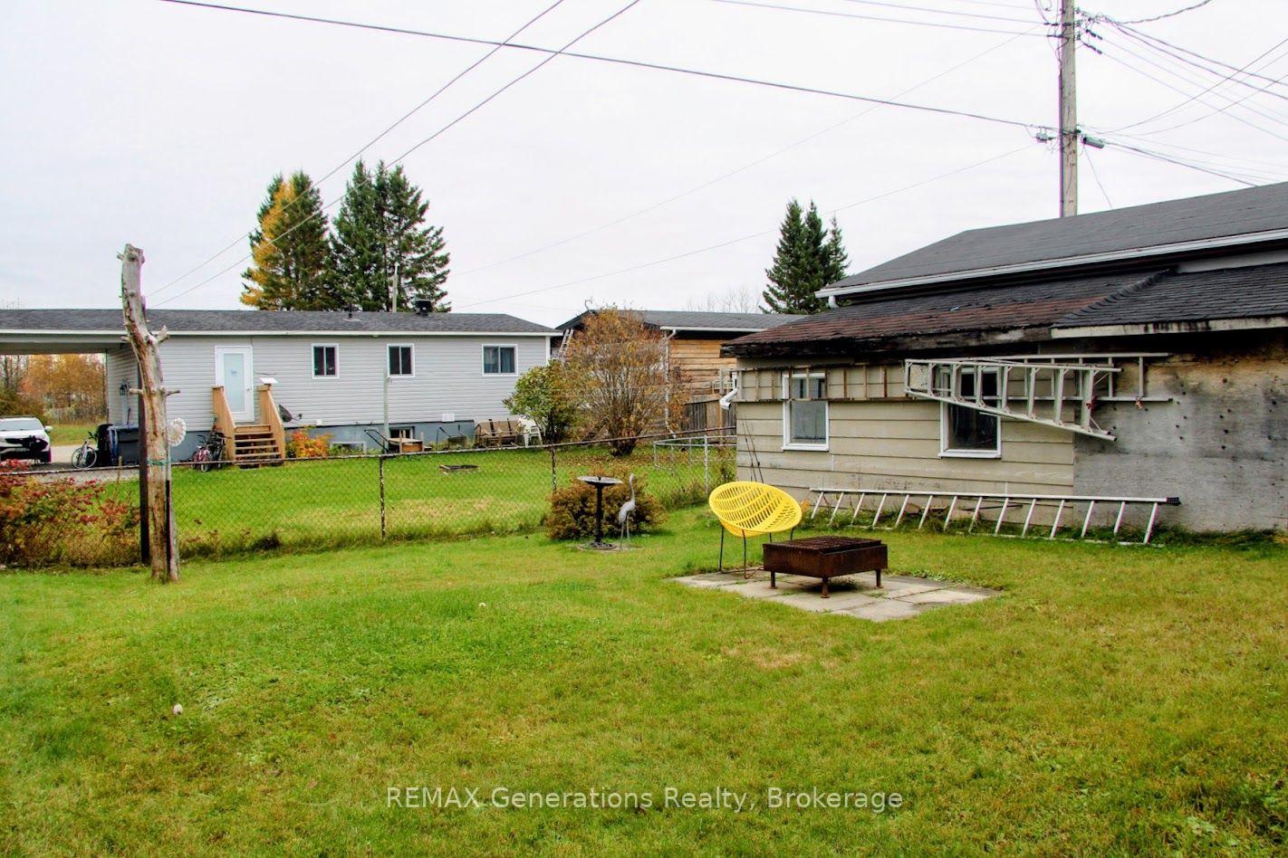 Photo 27 of 22 Moose Drive, Manitouwadge, TB-73 — HOMEH