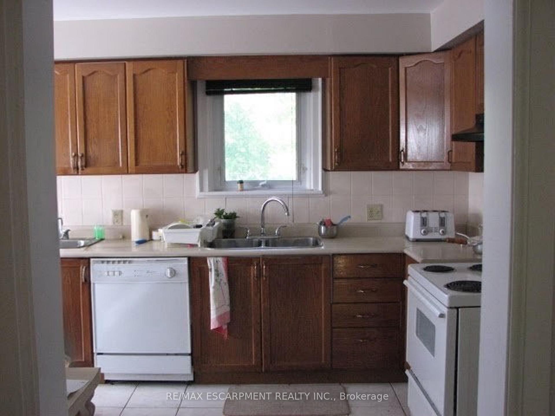 Photo 6 of 115 King Street E, Hamilton, Stoney Creek — HOMEH