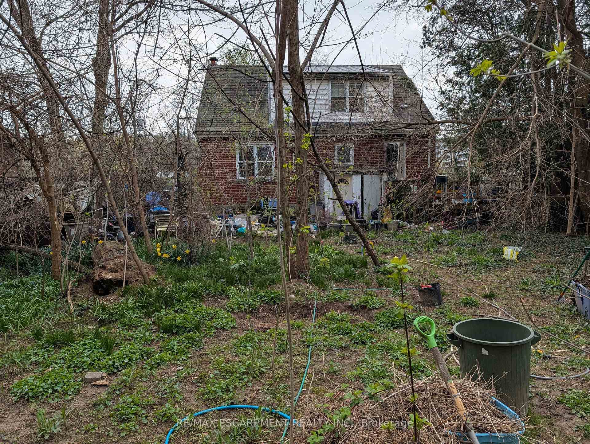 Photo 13 of 115 King Street E, Hamilton, Stoney Creek — HOMEH
