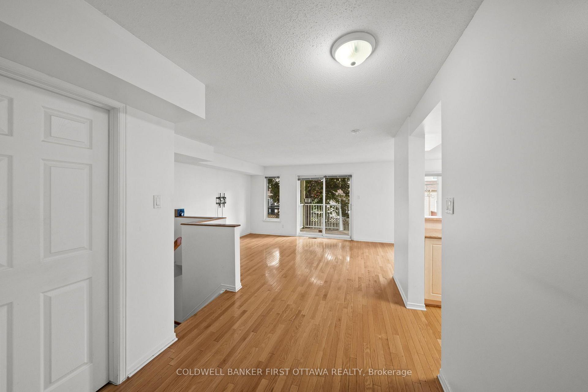 Photo 8 of 4478 Harper Avenue, Ottawa, Carson Grove — HOMEH