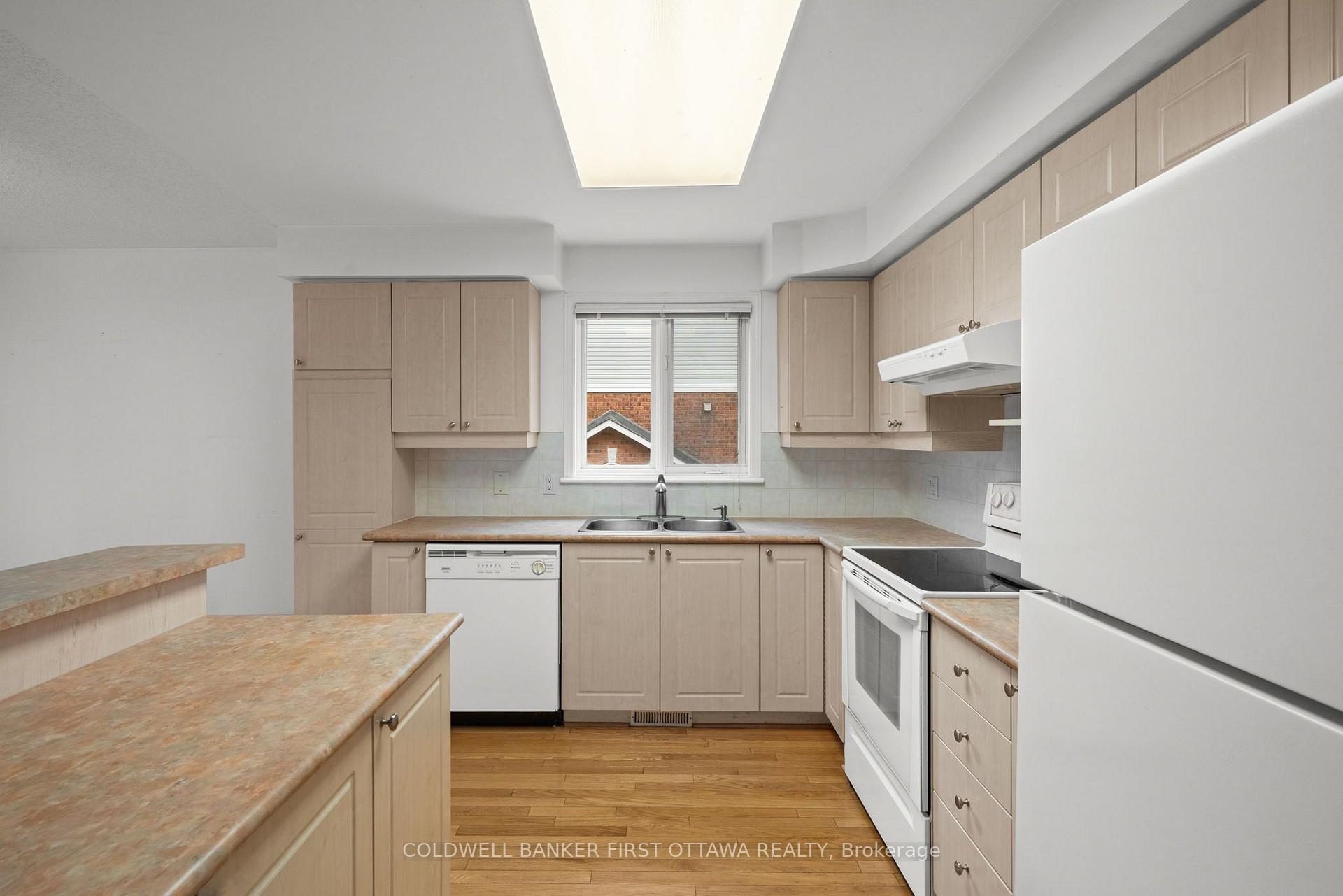 Photo 9 of 4478 Harper Avenue, Ottawa, Carson Grove — HOMEH