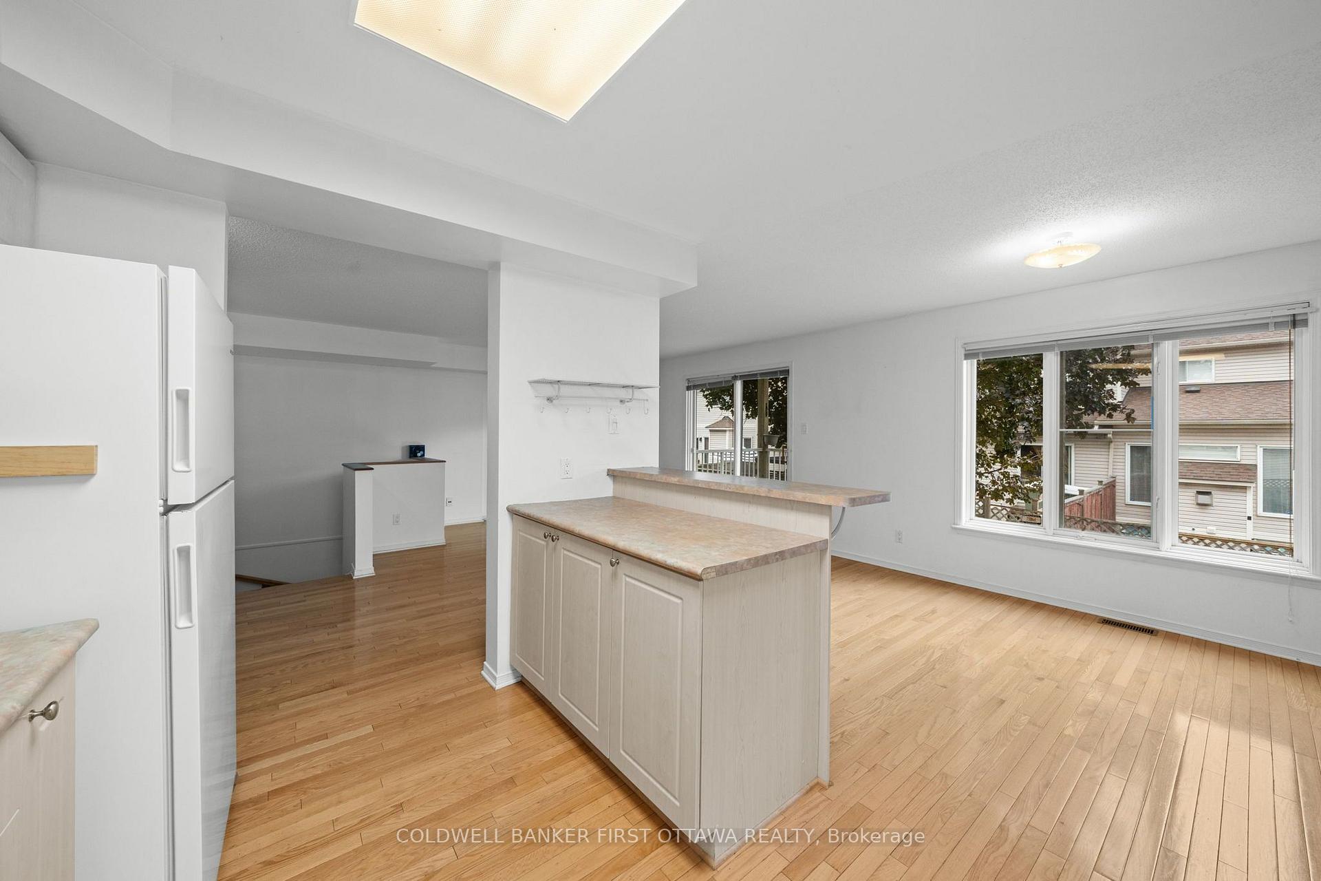 Photo 12 of 4478 Harper Avenue, Ottawa, Carson Grove — HOMEH