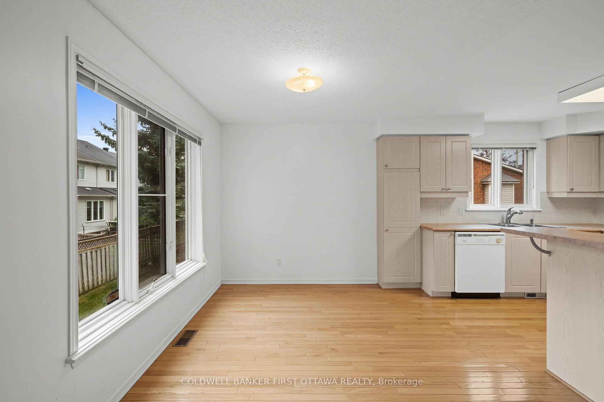 Photo 18 of 4478 Harper Avenue, Ottawa, Carson Grove — HOMEH