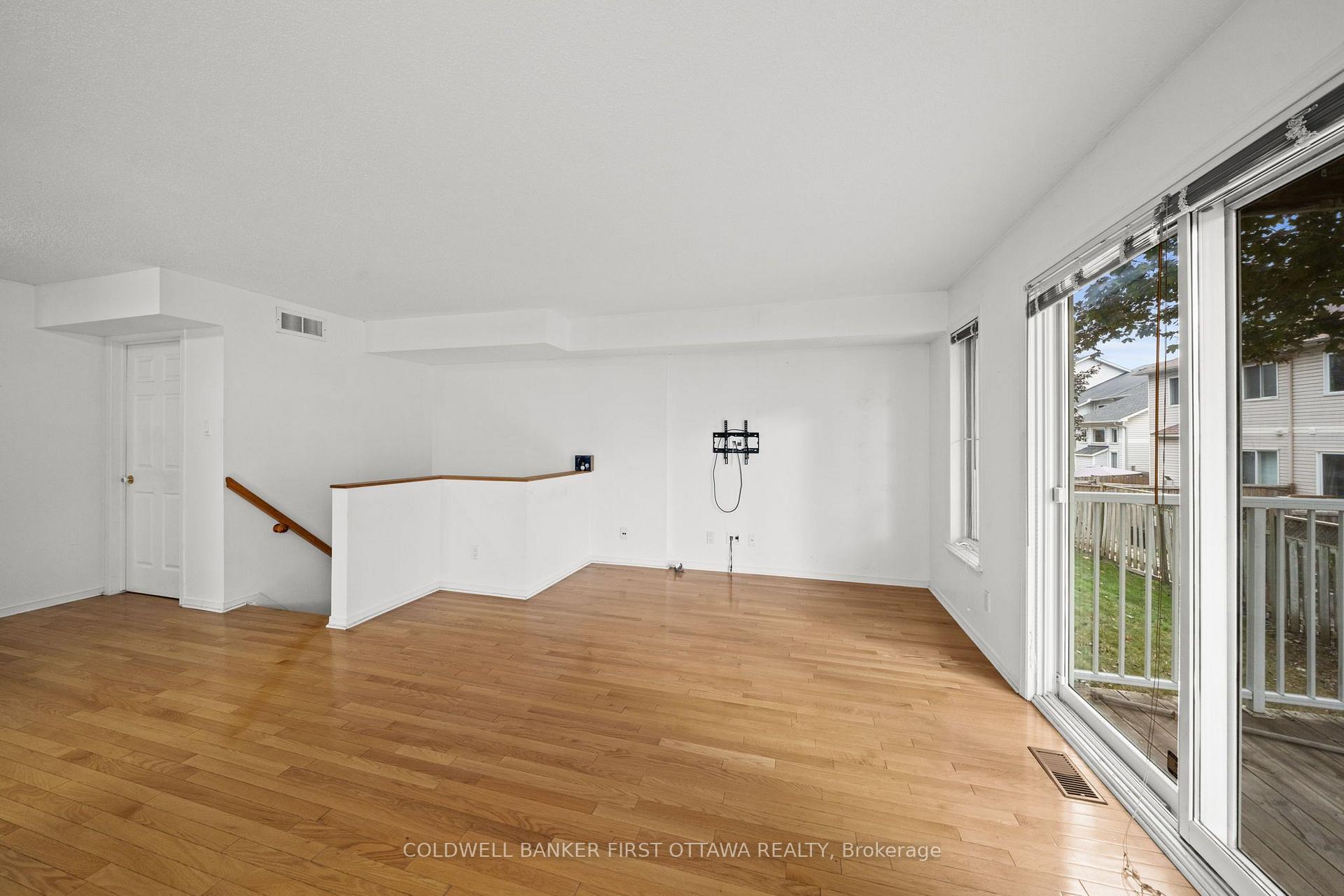 Photo 21 of 4478 Harper Avenue, Ottawa, Carson Grove — HOMEH
