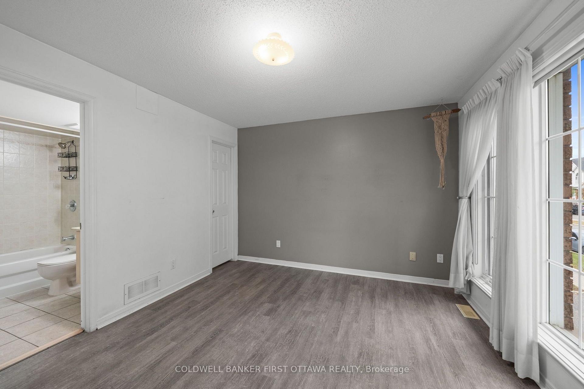 Photo 32 of 4478 Harper Avenue, Ottawa, Carson Grove — HOMEH