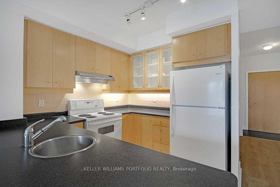 Photo 10 of Unit 1211, 168 King Street E, Toronto, Moss Park — HOMEH