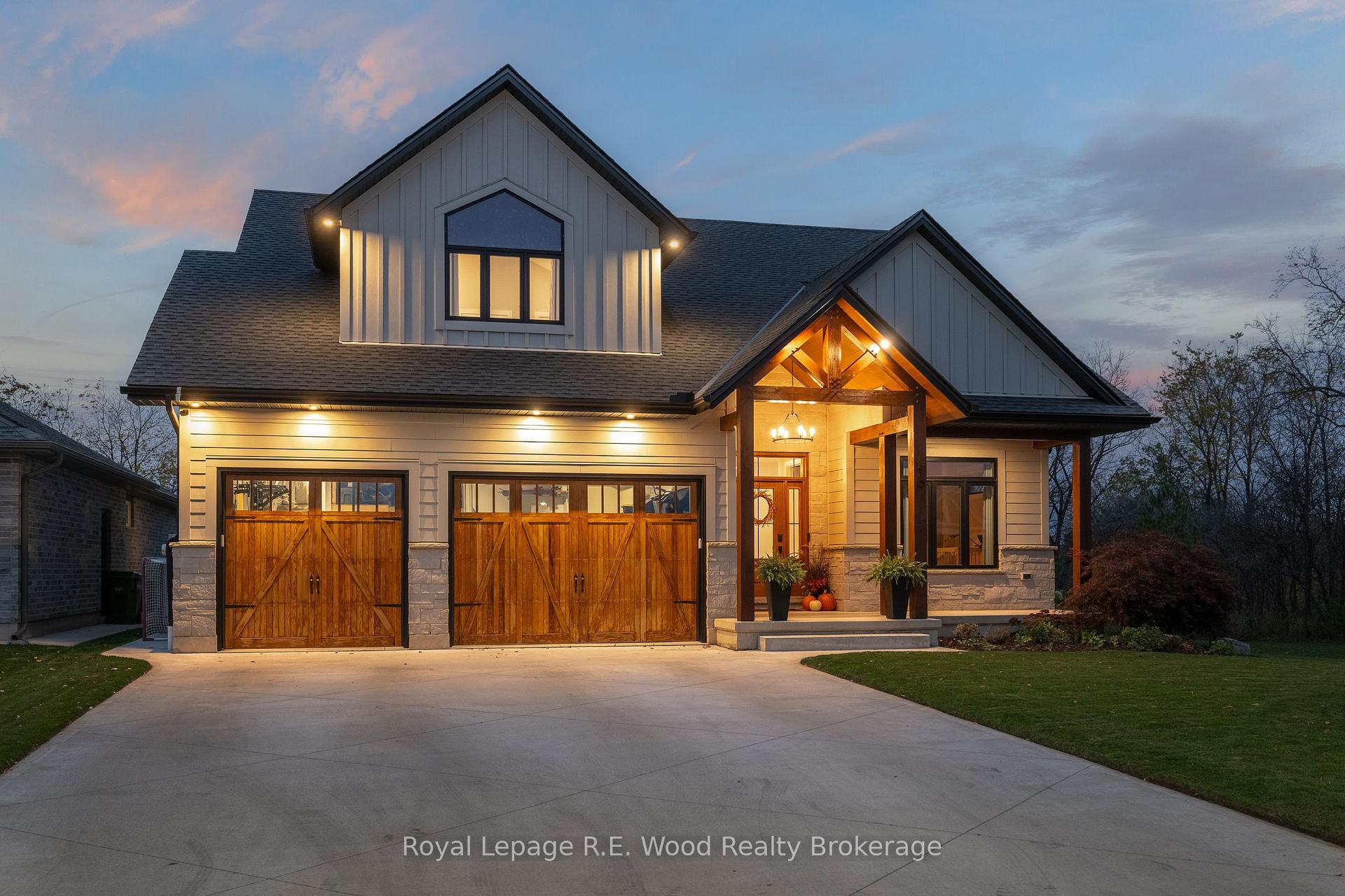 Photo of 19 Royal Dornoch Drive