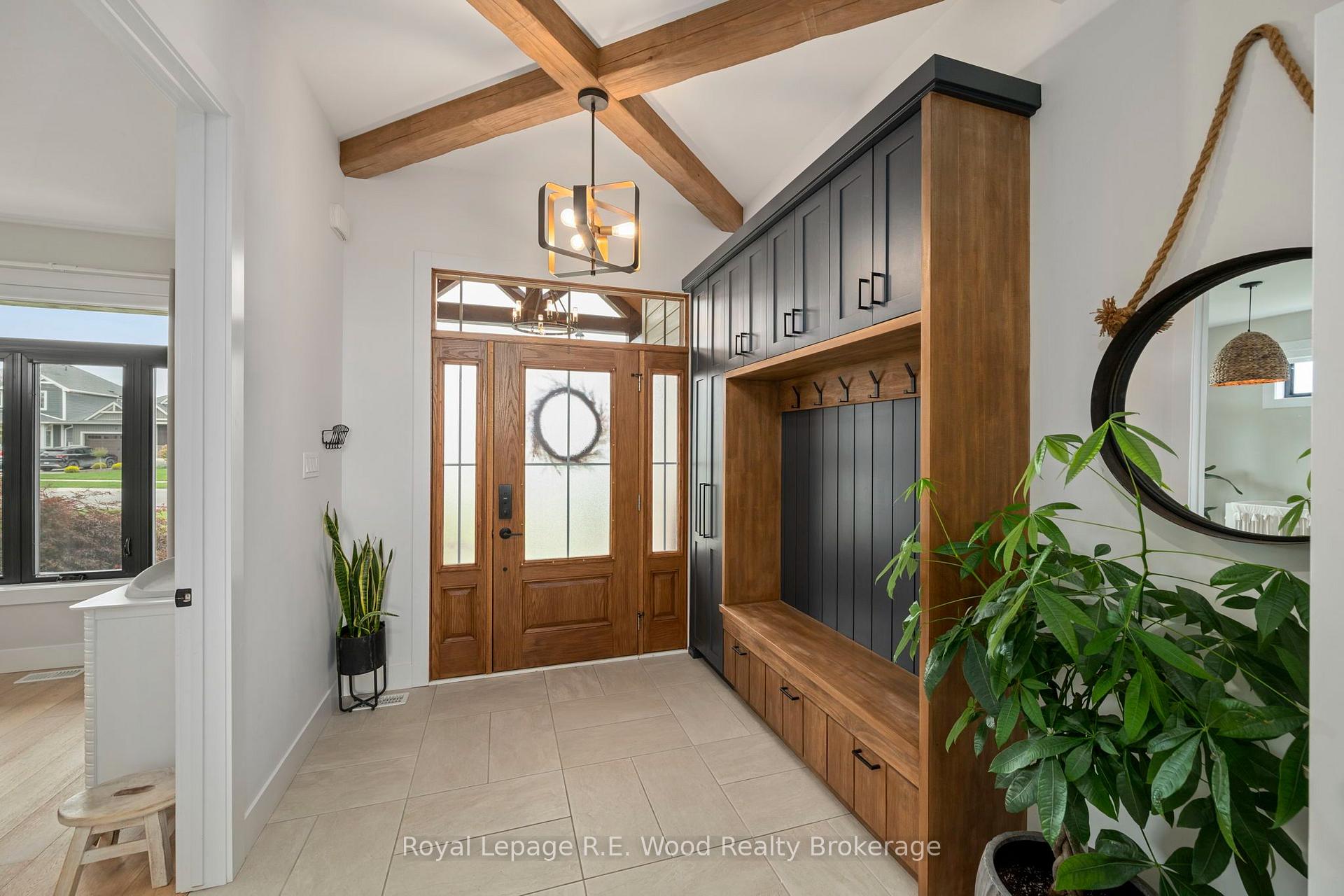 Photo 4 of 19 Royal Dornoch Drive, St. Thomas — HOMEH