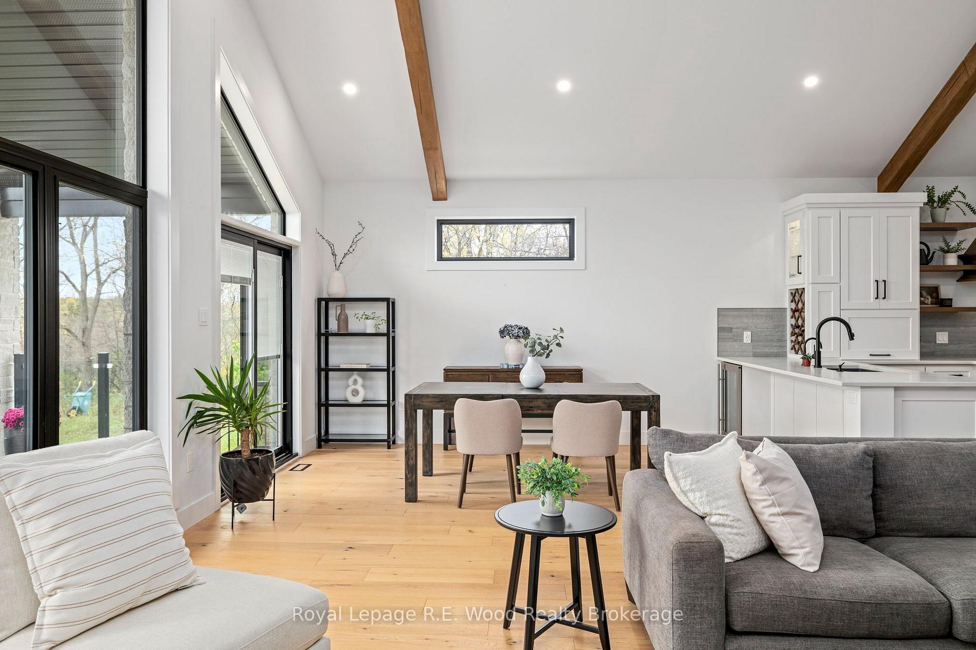 Photo 14 of 19 Royal Dornoch Drive, St. Thomas — HOMEH