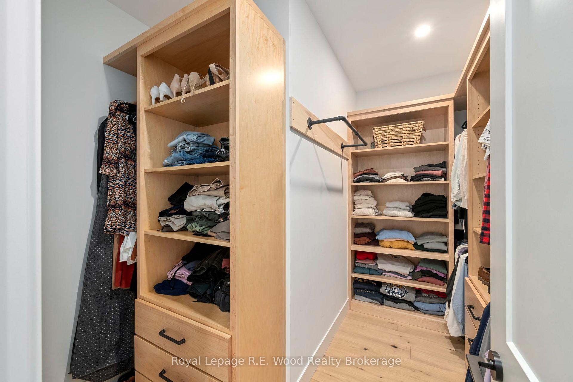 Photo 18 of 19 Royal Dornoch Drive, St. Thomas — HOMEH