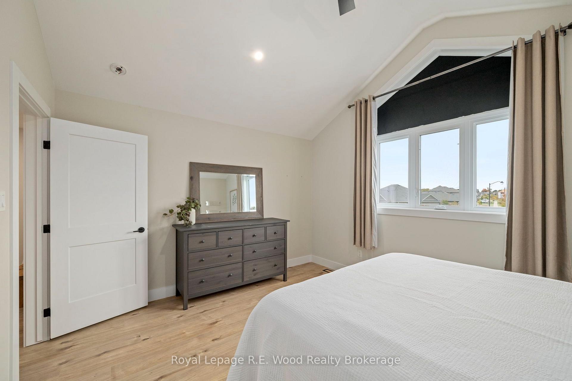 Photo 29 of 19 Royal Dornoch Drive, St. Thomas — HOMEH