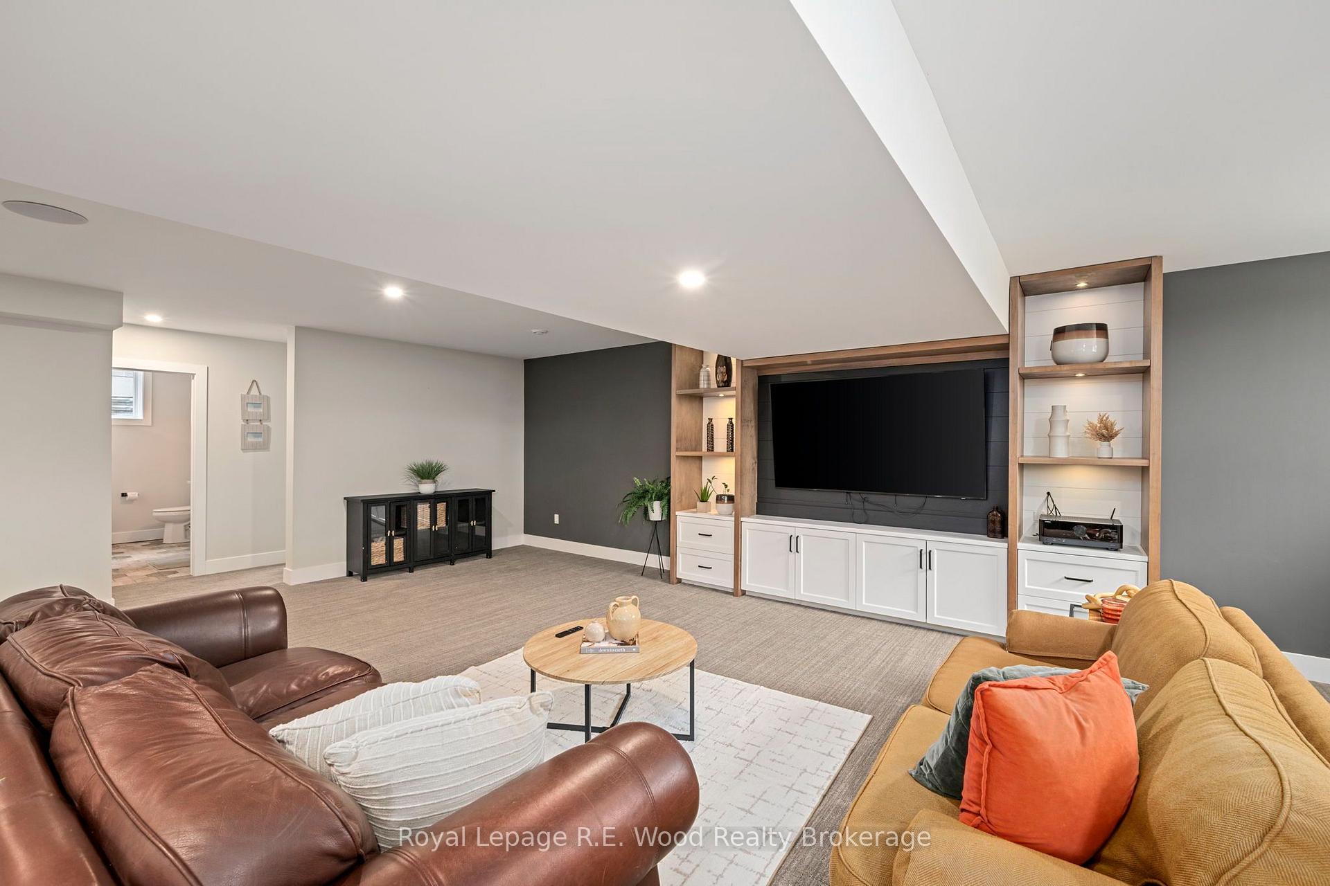 Photo 31 of 19 Royal Dornoch Drive, St. Thomas — HOMEH