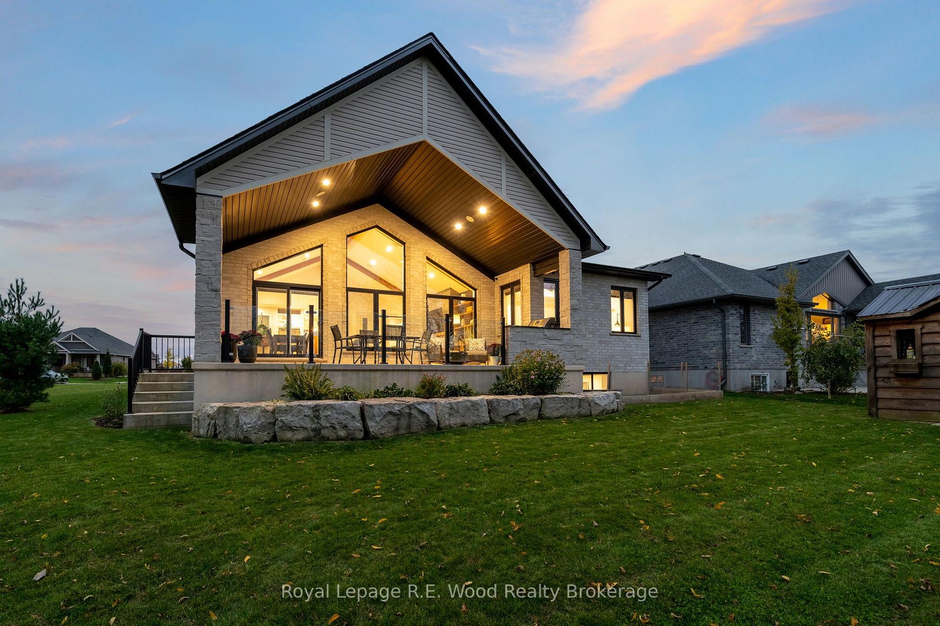 Photo 44 of 19 Royal Dornoch Drive, St. Thomas — HOMEH