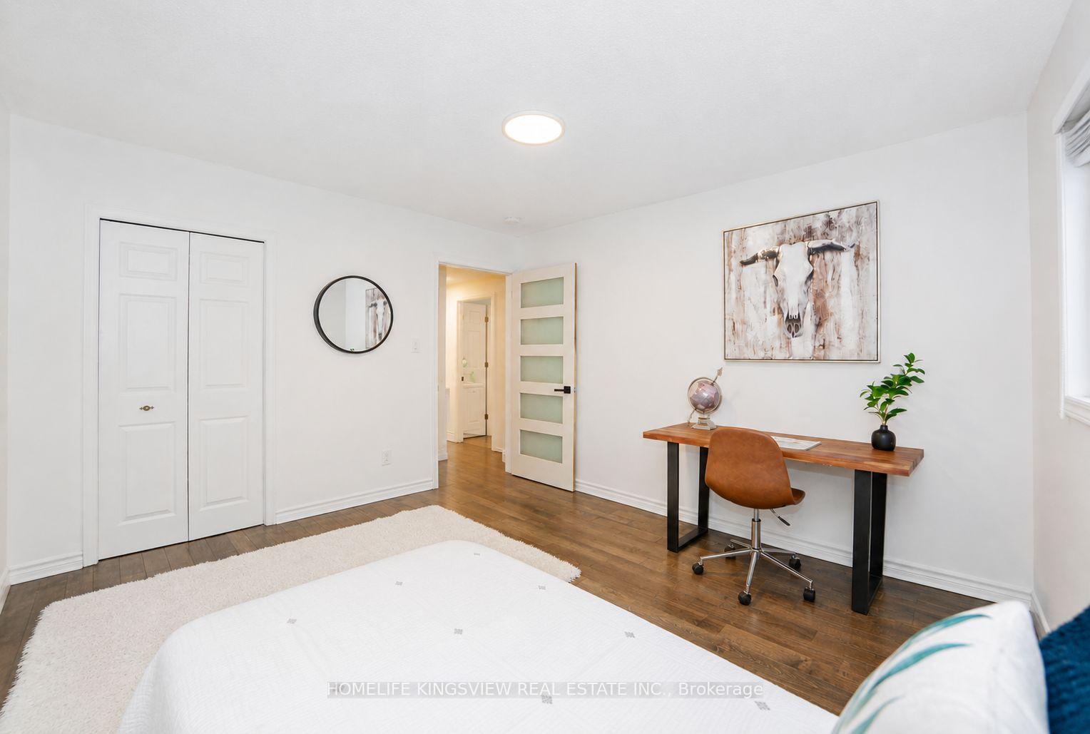 Photo 6 of 2147 Fifth Line W, Mississauga, Sheridan — HOMEH