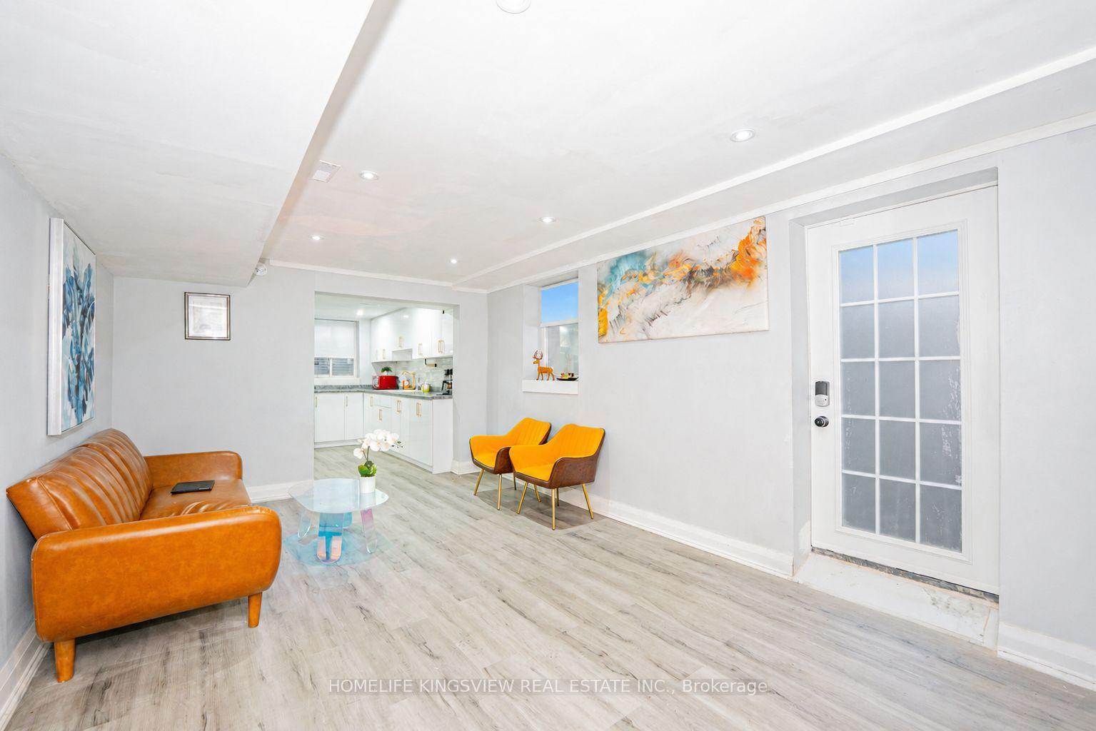 Photo 10 of 2147 Fifth Line W, Mississauga, Sheridan — HOMEH