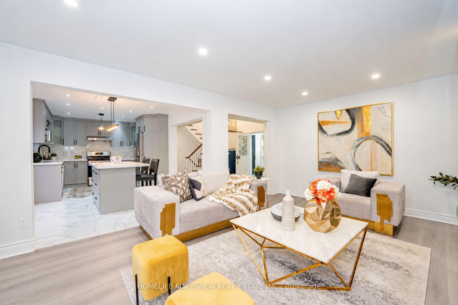 Photo 18 of 2147 Fifth Line W, Mississauga, Sheridan — HOMEH