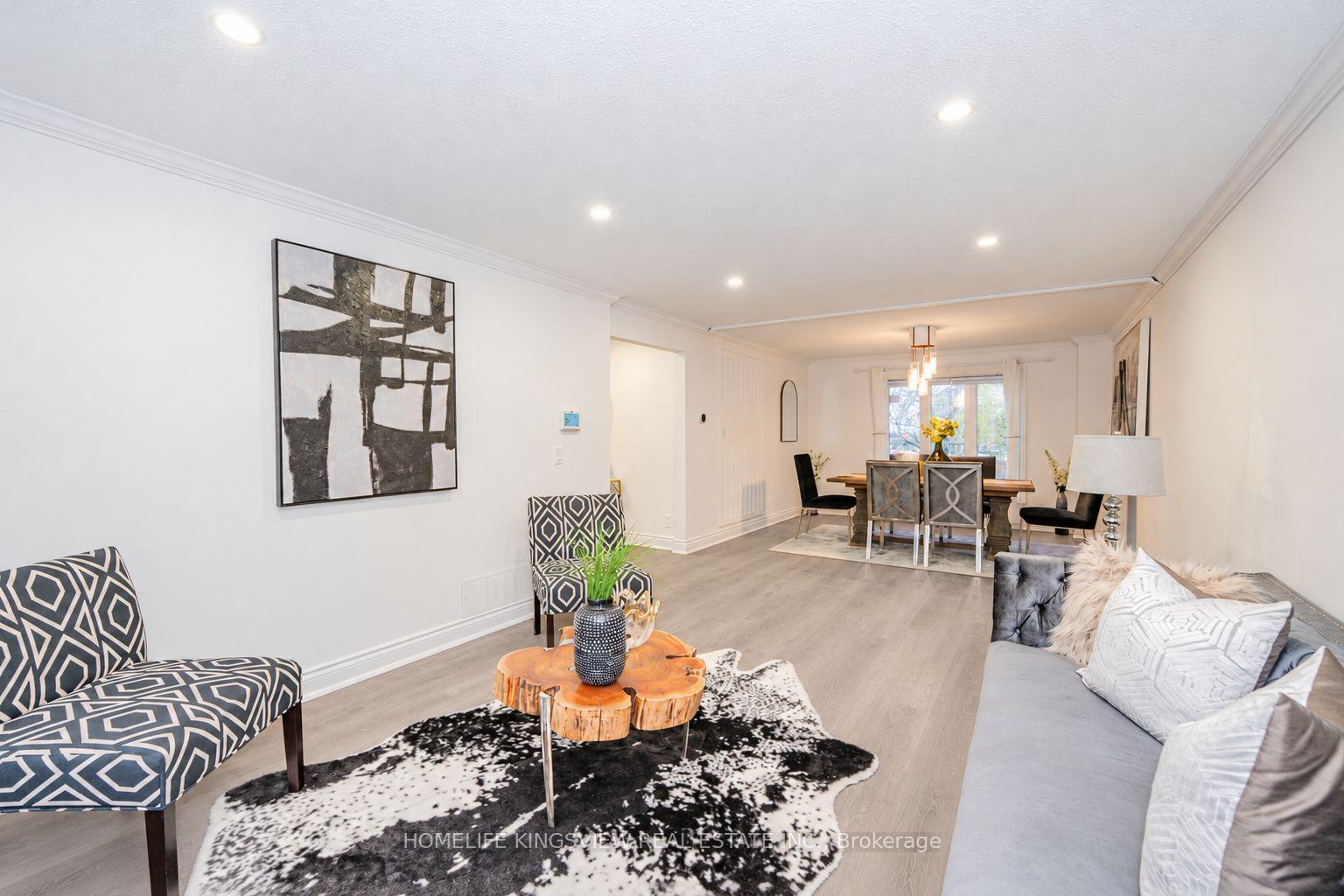 Photo 20 of 2147 Fifth Line W, Mississauga, Sheridan — HOMEH