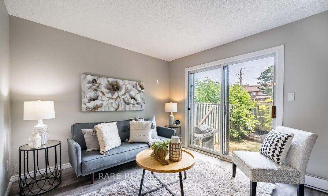 Photo of Unit 18, 221 Ormond Drive
