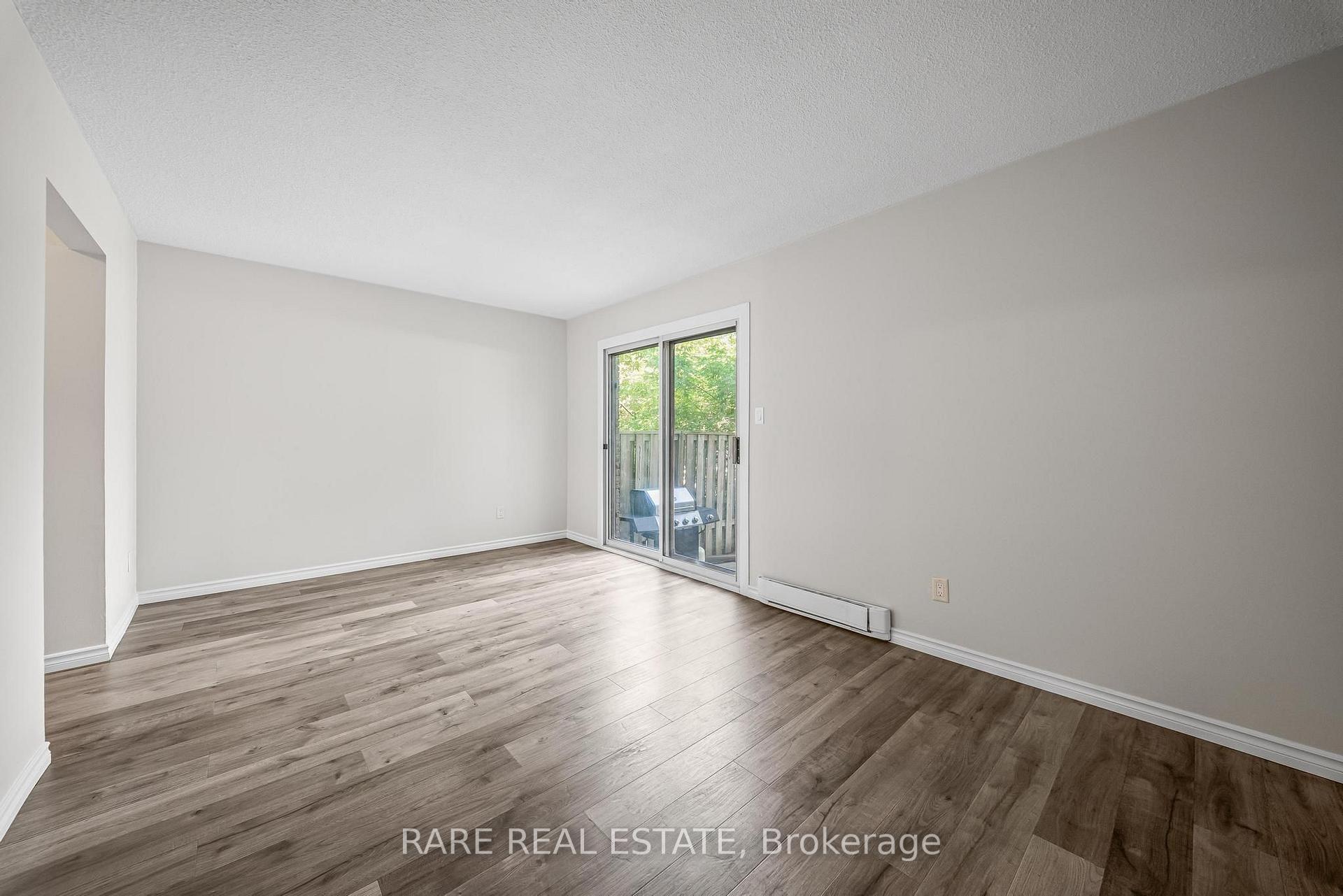 Photo 8 of Unit 18, 221 Ormond Drive, Oshawa, Samac — HOMEH