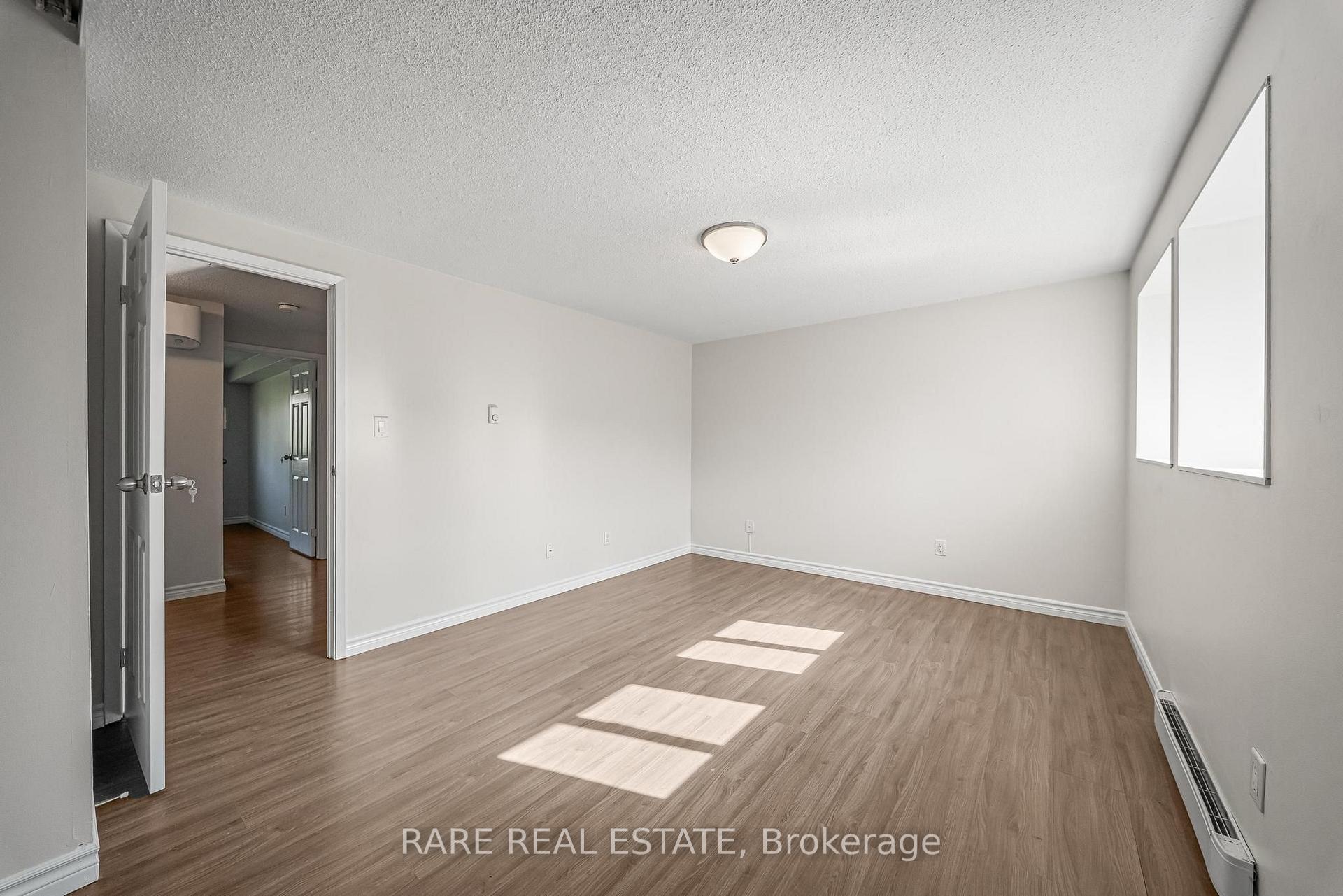 Photo 16 of Unit 18, 221 Ormond Drive, Oshawa, Samac — HOMEH