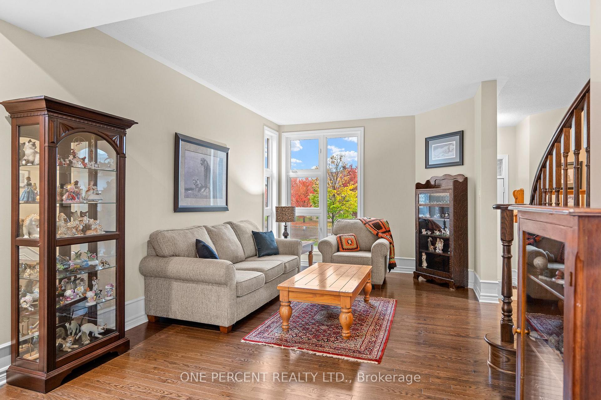 Photo 6 of 324 Rosina Way, Ottawa, Riverside South/Gloucester Glen — HOMEH