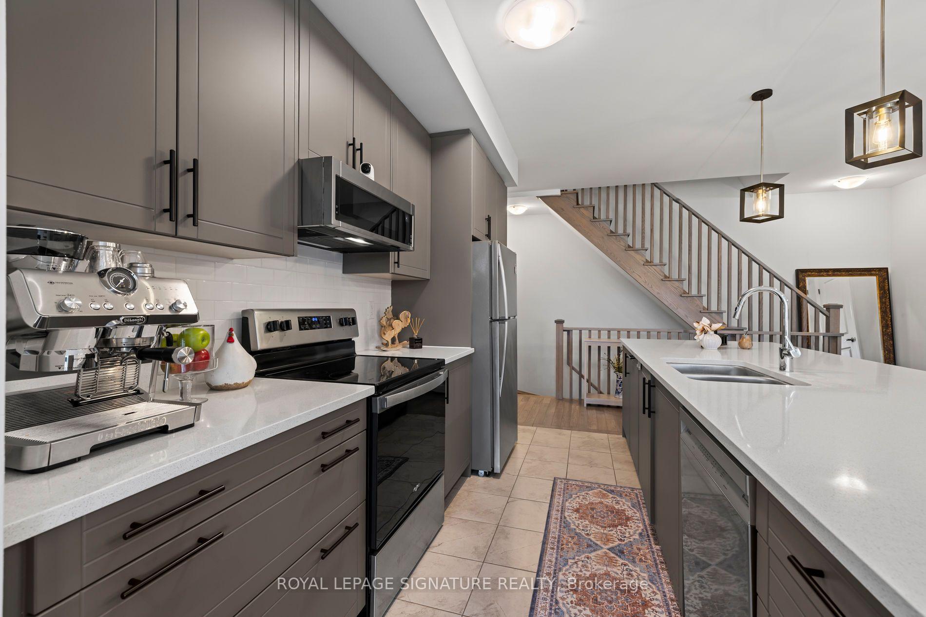 Photo 16 of 2452 Littlefield Crescent, Oakville, Glen Abbey — HOMEH