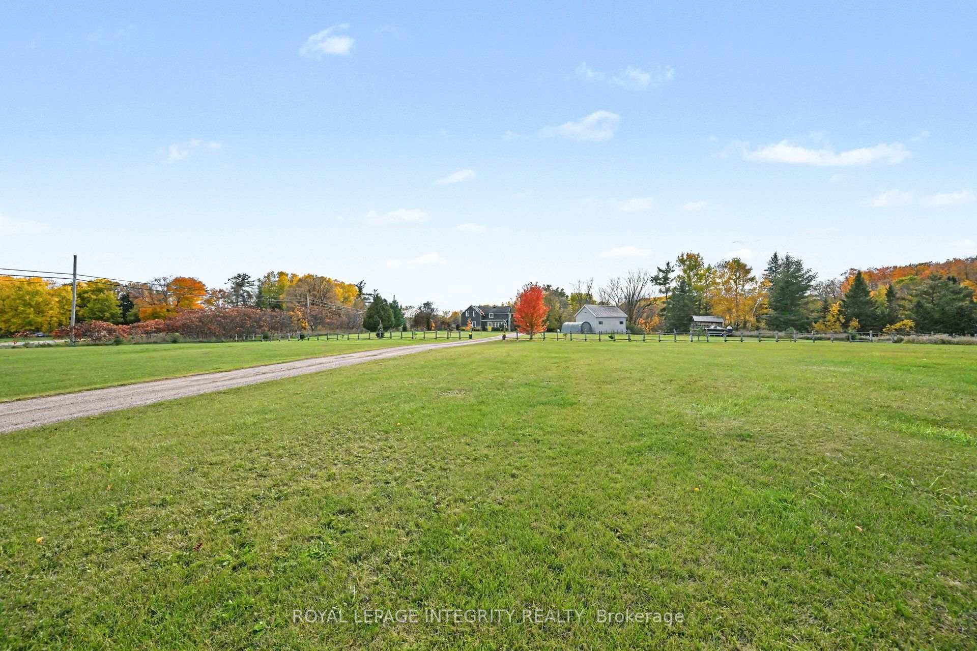 Photo 7 of 27 Cobus Road, Renfrew, Renfrew — HOMEH