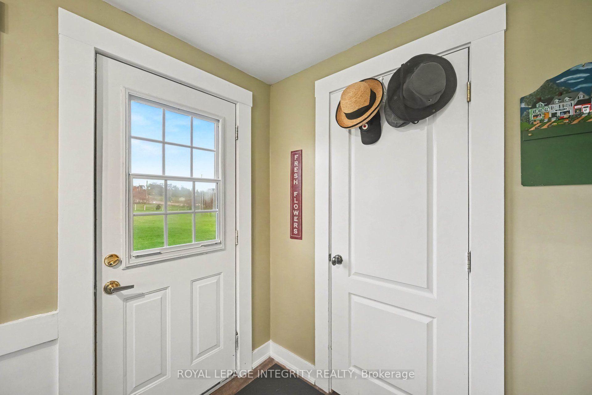 Photo 9 of 27 Cobus Road, Renfrew, Renfrew — HOMEH