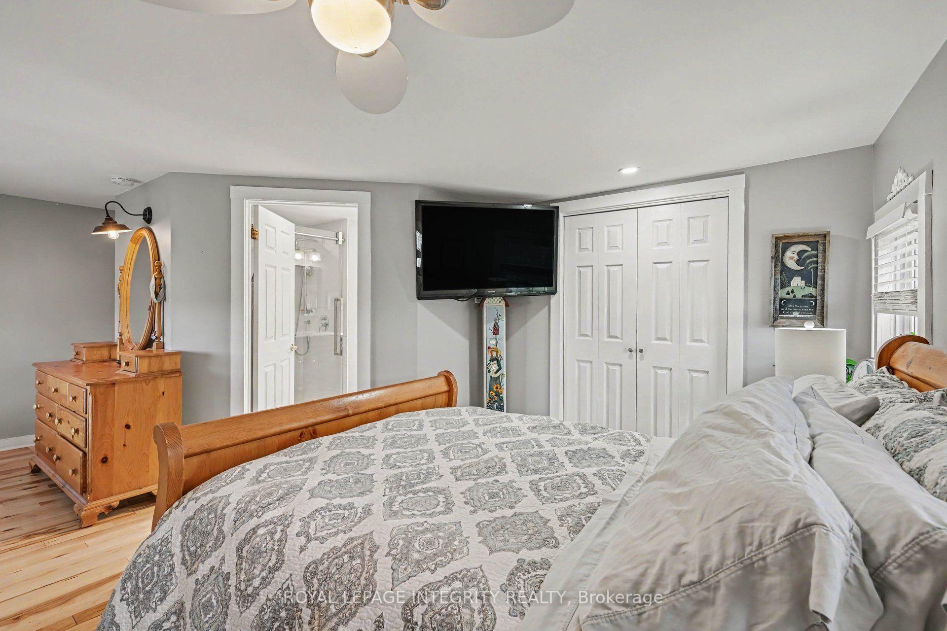Photo 24 of 27 Cobus Road, Renfrew, Renfrew — HOMEH