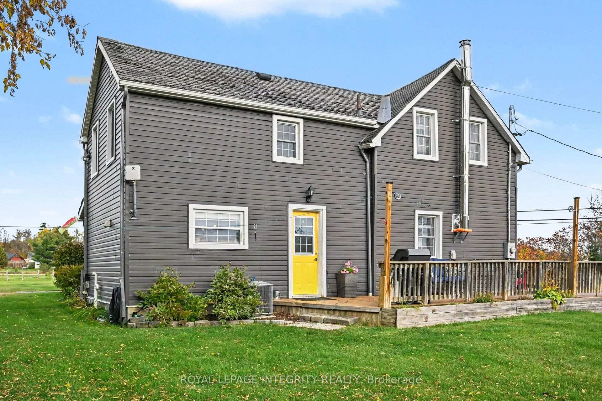 Photo 5 of 27 Cobus Road, Renfrew, Renfrew — HOMEH