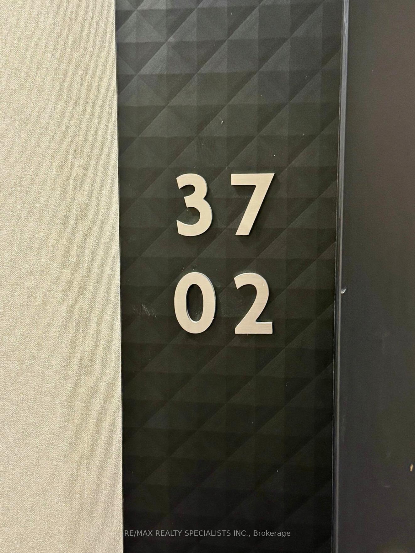 Photo 7 of Unit 3702, 8 Wellesley Street W, Toronto, Bay Street Corridor — HOMEH