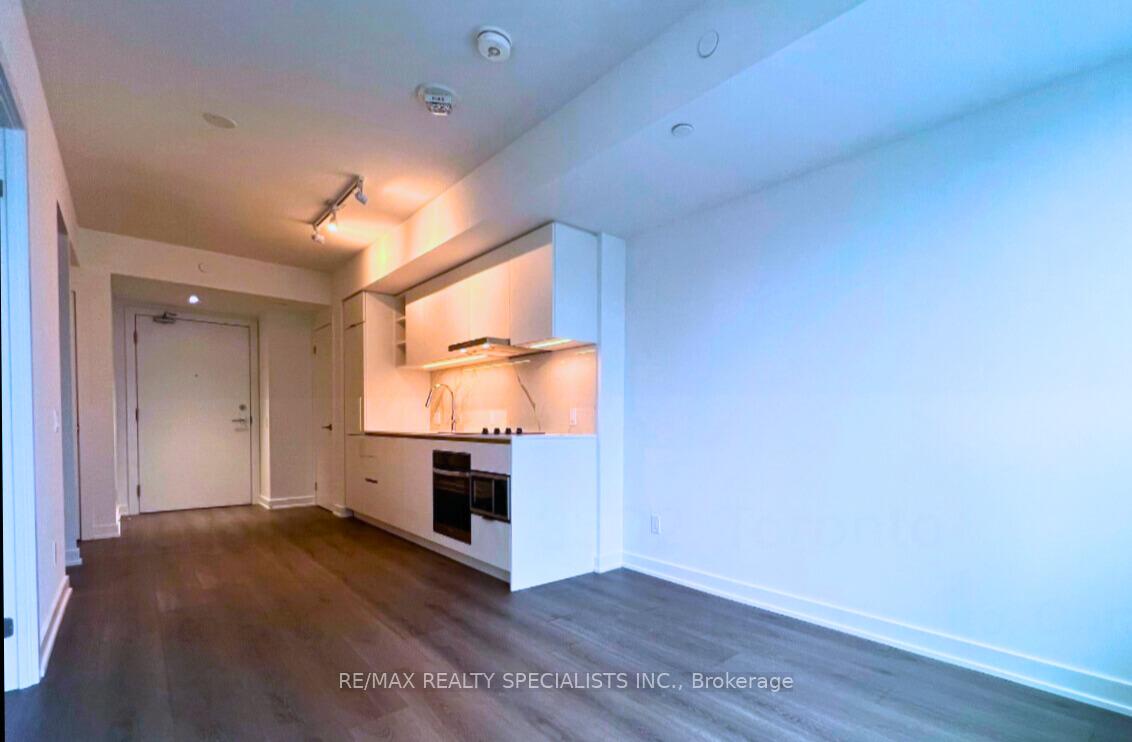 Photo 18 of Unit 3702, 8 Wellesley Street W, Toronto, Bay Street Corridor — HOMEH