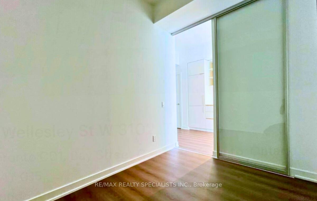 Photo 27 of Unit 3702, 8 Wellesley Street W, Toronto, Bay Street Corridor — HOMEH
