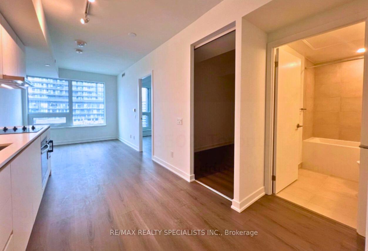 Photo 34 of Unit 3702, 8 Wellesley Street W, Toronto, Bay Street Corridor — HOMEH