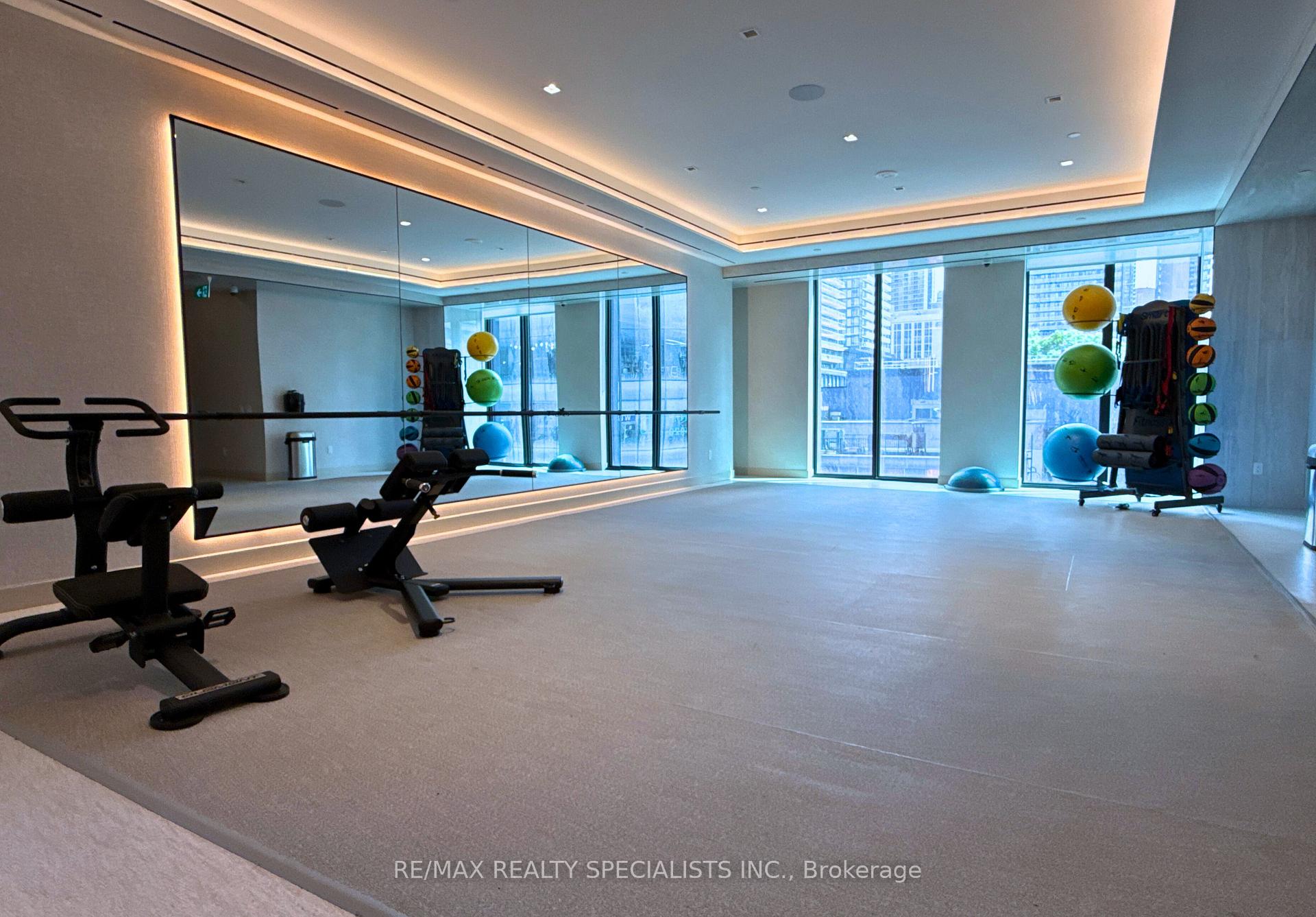 Photo 45 of Unit 3702, 8 Wellesley Street W, Toronto, Bay Street Corridor — HOMEH
