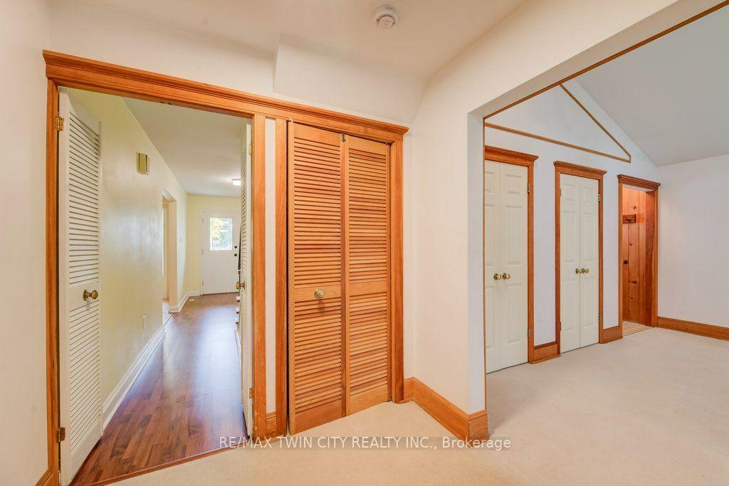 Photo 18 of 165 Mcgarry Drive, Kitchener, Forest Heights — HOMEH