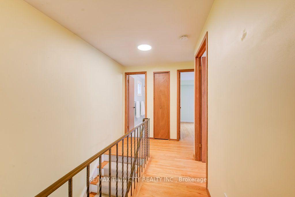 Photo 25 of 165 Mcgarry Drive, Kitchener, Forest Heights — HOMEH