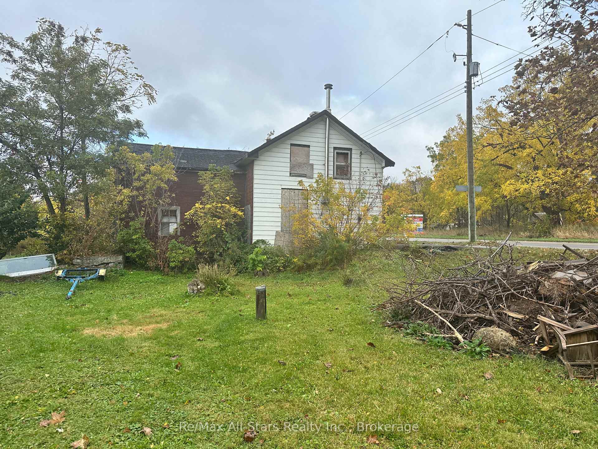 Photo 2 of 2385 Highway 7, Kawartha Lakes, Manilla — HOMEH