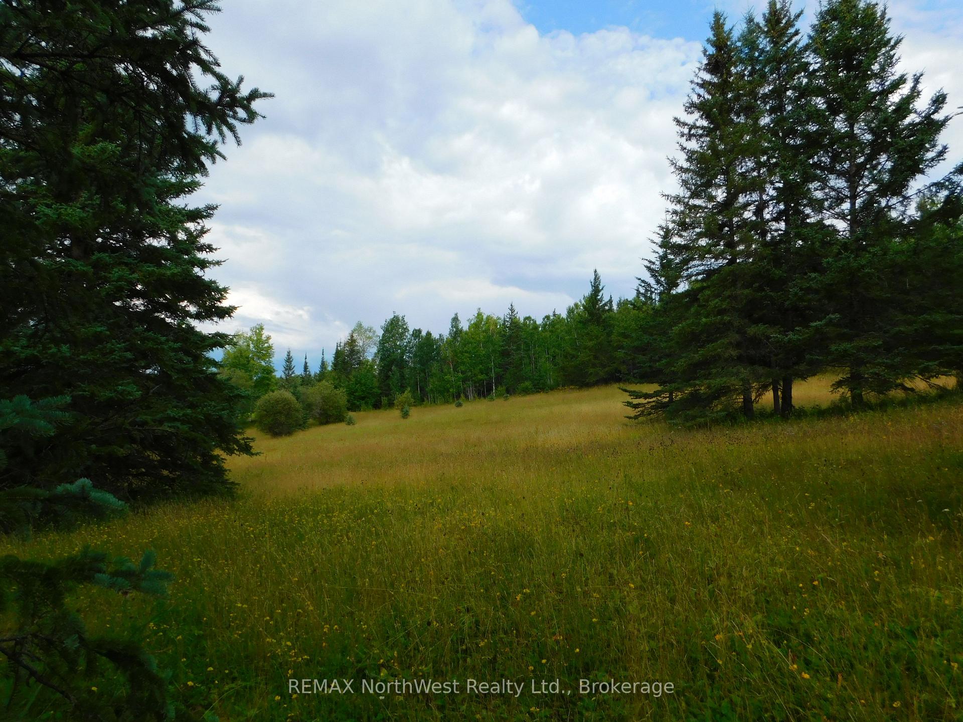 Photo 14 of 1373 609 Highway, Kenora Remote Area, Blue Lake — HOMEH