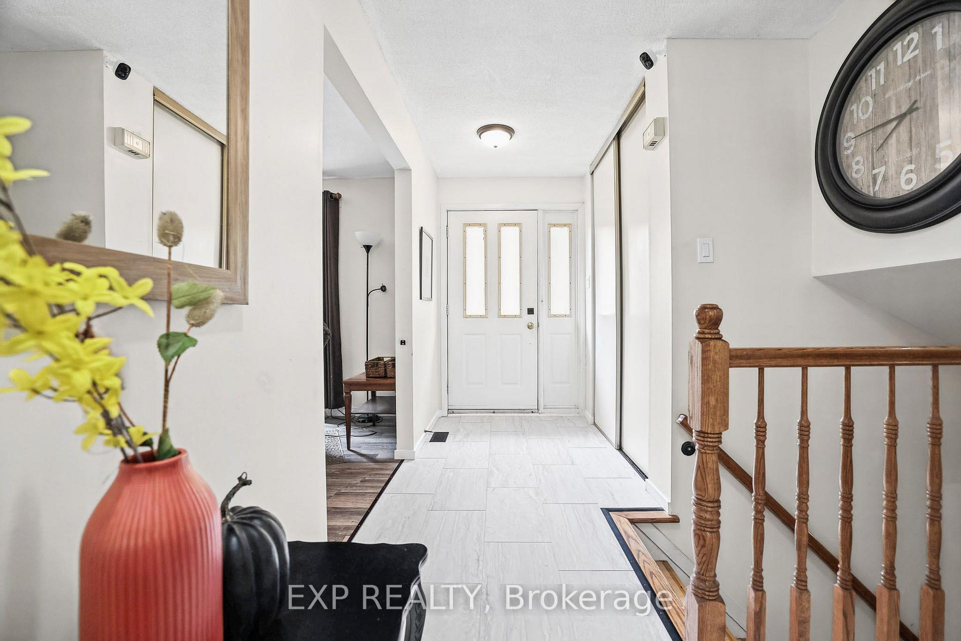 Photo 4 of 869 Rock Road, North Grenville, North Grenville Twp (Kemptville South) — HOMEH