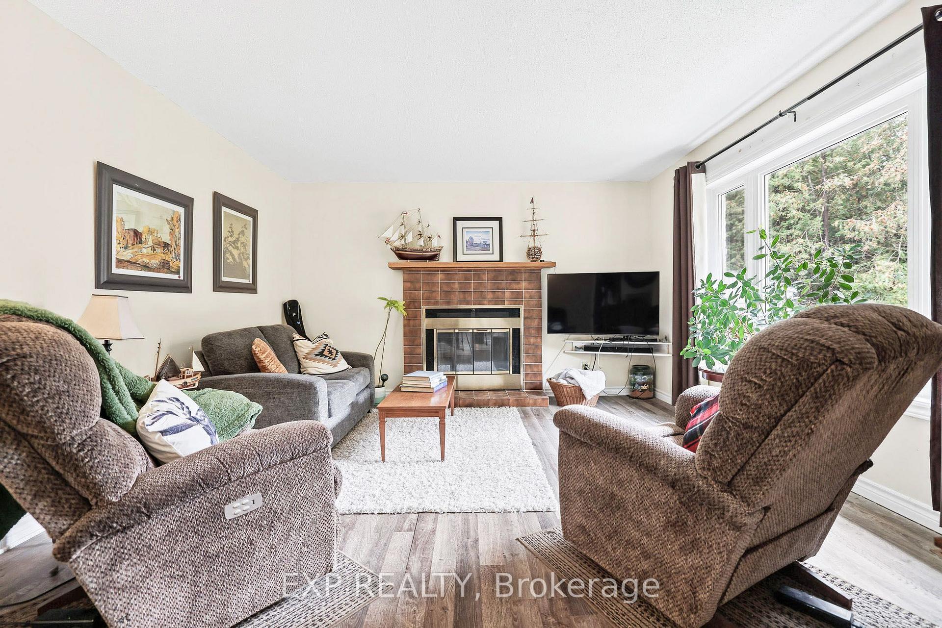 Photo 5 of 869 Rock Road, North Grenville, North Grenville Twp (Kemptville South) — HOMEH