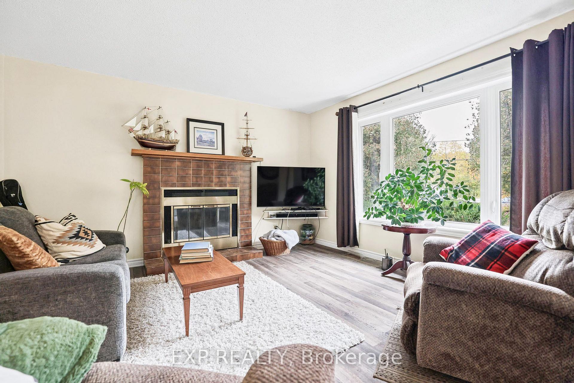 Photo 6 of 869 Rock Road, North Grenville, North Grenville Twp (Kemptville South) — HOMEH